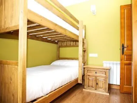 El Cuirgu Aparthotel Felechosa